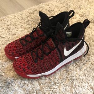 Nike KD basketball shoes
